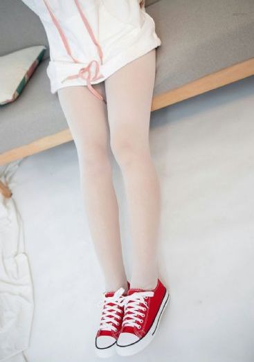 初中生露胸给我吃奶水文